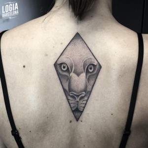 diseños tatuajes espalda - leon - Logia Barcelona 